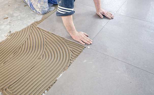瓷磚膠和水泥哪個(gè)好?區(qū)別是什么?