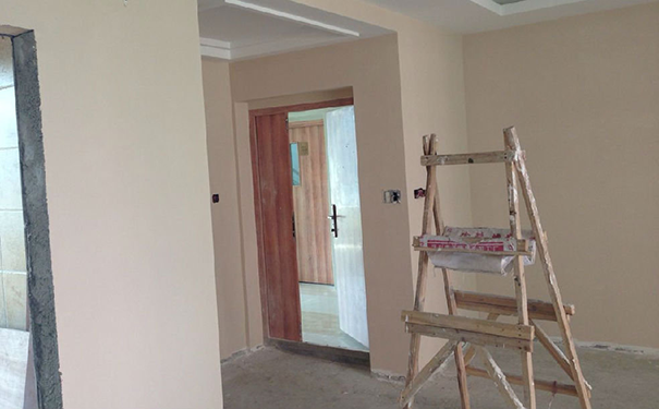 乳膠漆刷墻多少錢一平方?