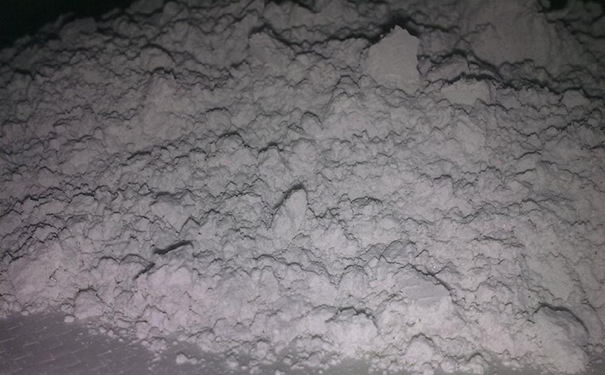 膩?zhàn)臃酆褪喾鄣膮^(qū)別是什么?