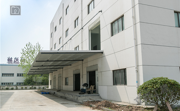 外墻丙烯酸涂料是什么材料？