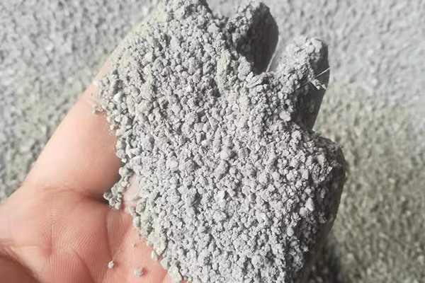 膨脹?；⒅楸厣皾{是什么材料?