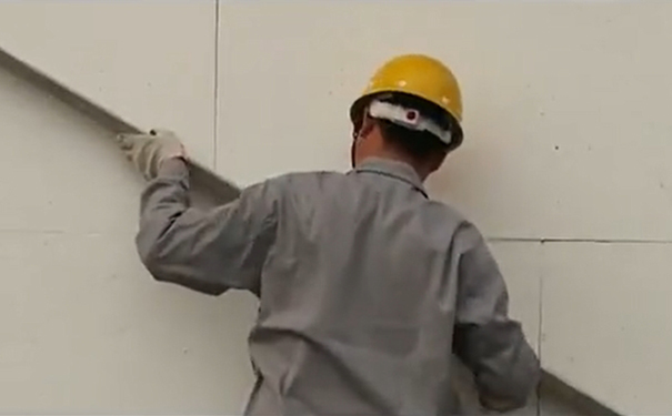 冬季外墻保溫板能施工嗎?