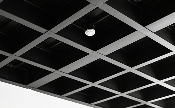 地下室頂棚黑色漆是什么漆?